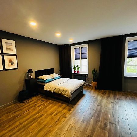 Pobuudka V Plebanska Z Widokiem Na Rynek Apartment Gliwice Luaran gambar